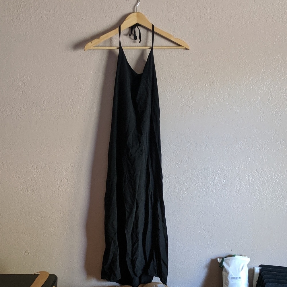 Boohoo | Black midi dress